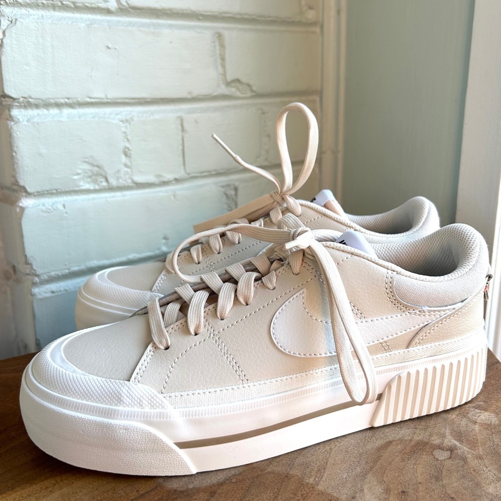 NIB Nike Women's Nike Court Legacy Lift Sneaker Pearl White 7.5 Retro Neutral